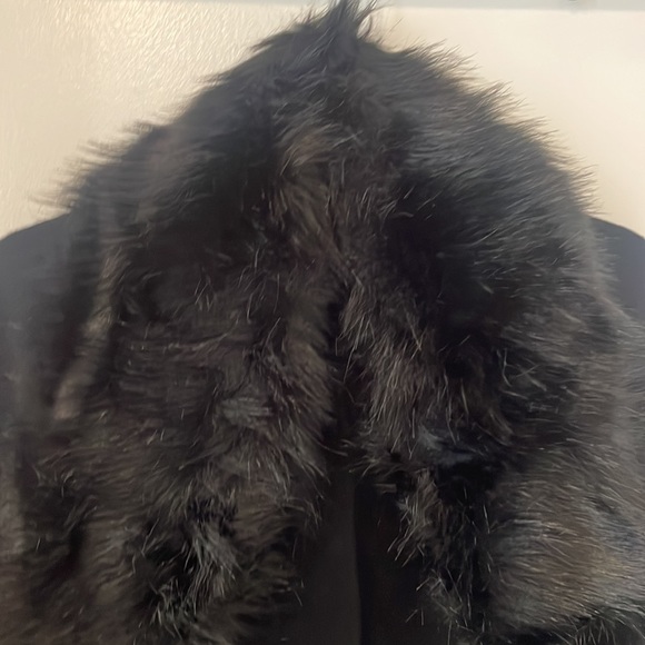 Faux fur black pashmina - Picture 3 of 4